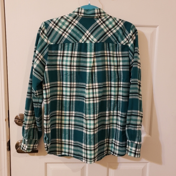 Loft size Small green, white and black plaid - Picture 4 of 5